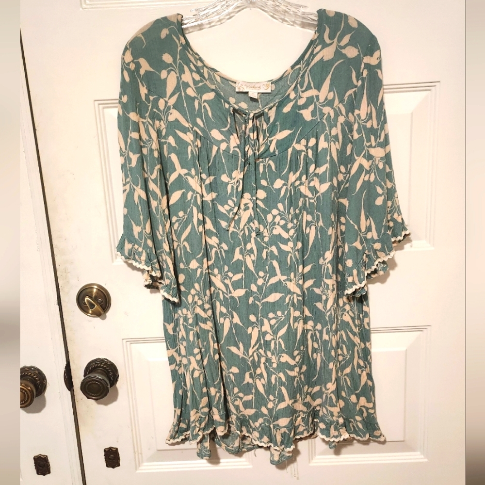Weekend Suzanne Betro Women's Tunic Shirt Size 1X Green/Cream